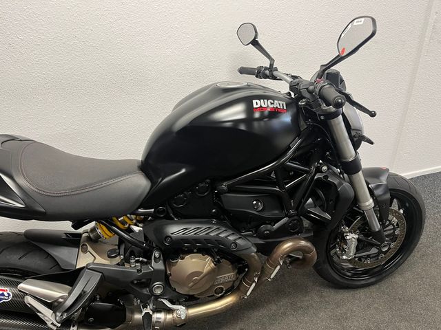 ducati - monster-821