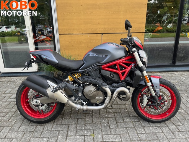 ducati - monster-821