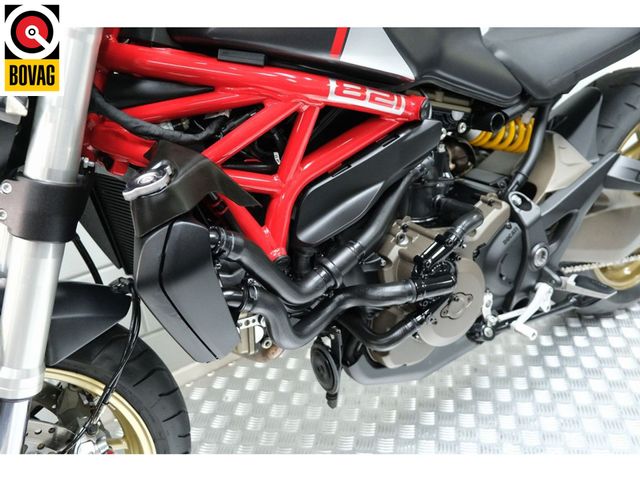 ducati - monster-821