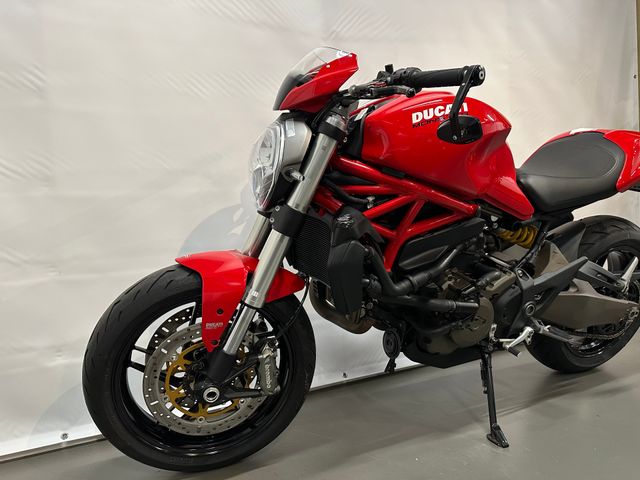 ducati - monster-821