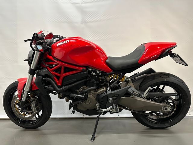 ducati - monster-821