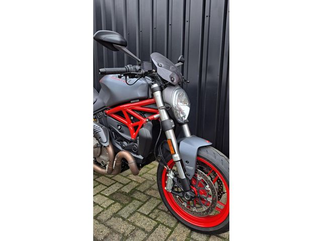 ducati - monster-821