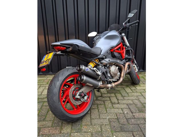 ducati - monster-821