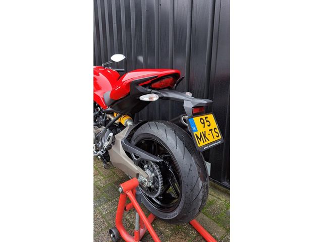 ducati - monster-821