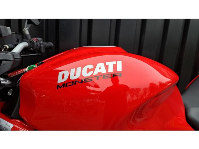 ducati - monster-821