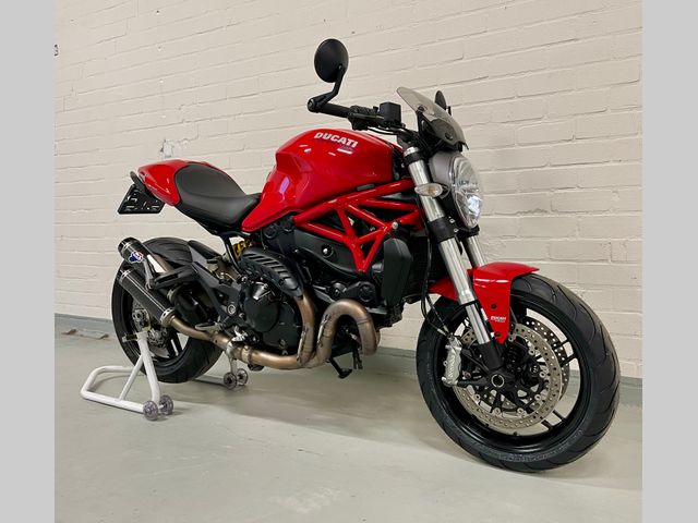 ducati - monster-821