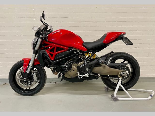ducati - monster-821