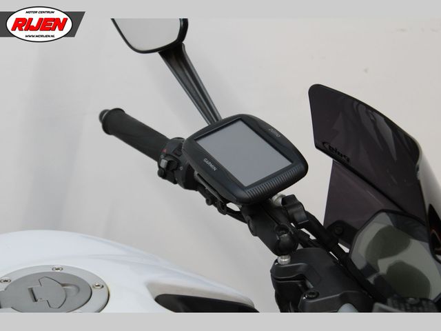 ducati - monster-821