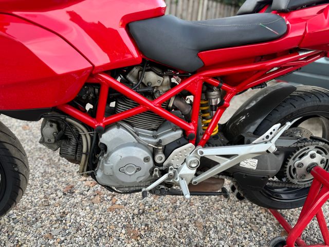 ducati - multistrada-1000-ds