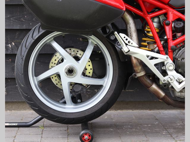 ducati - multistrada-1000-ds