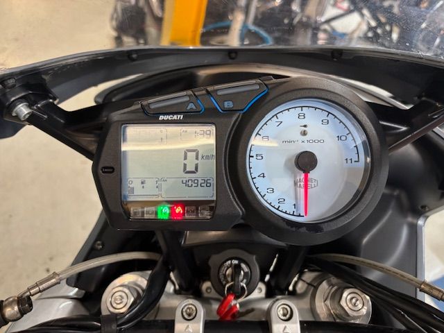 ducati - multistrada-1000-ds