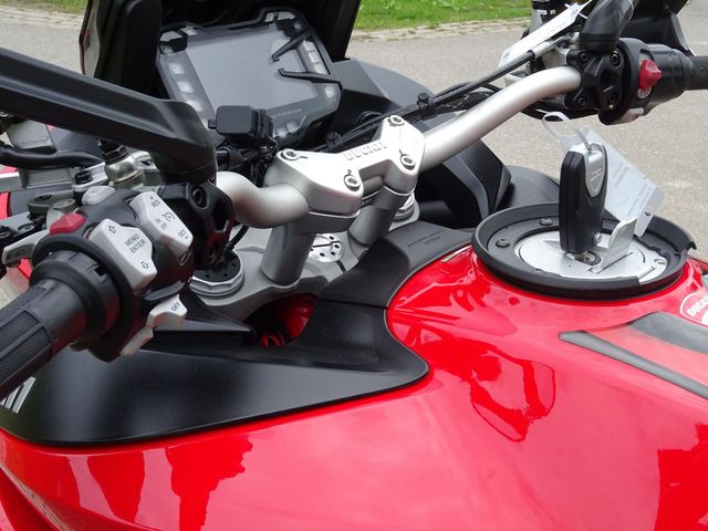 ducati - multistrada-1200-s