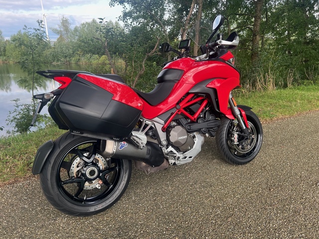 ducati - multistrada-1200-s