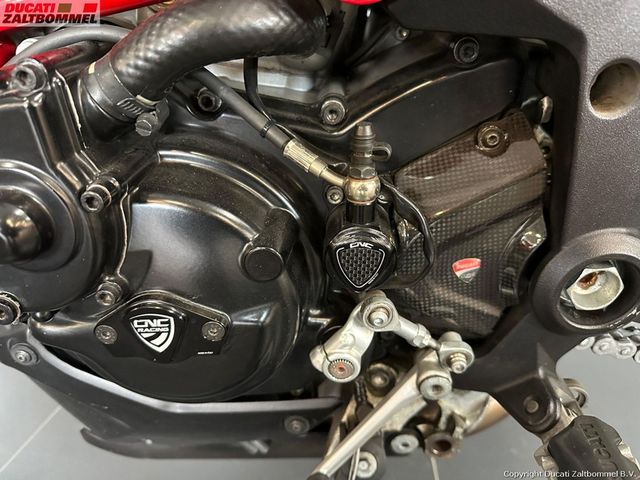 ducati - multistrada-1200-s-pikes-peak