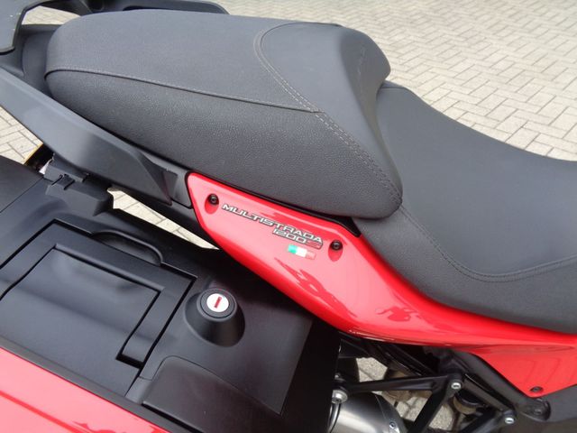 ducati - multistrada-1200-s-touring