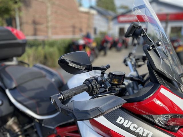 ducati - multistrada-1260-pikes-peak