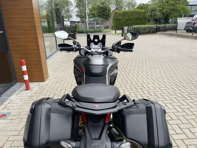 ducati - multistrada-1260-s-grand-tour