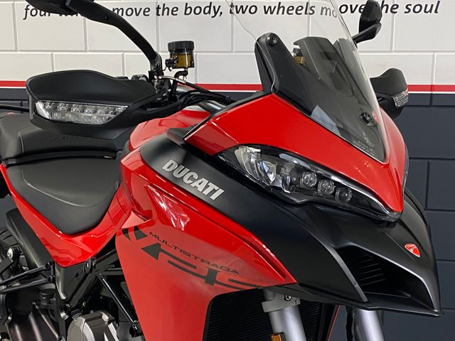 ducati - multistrada-v2-s