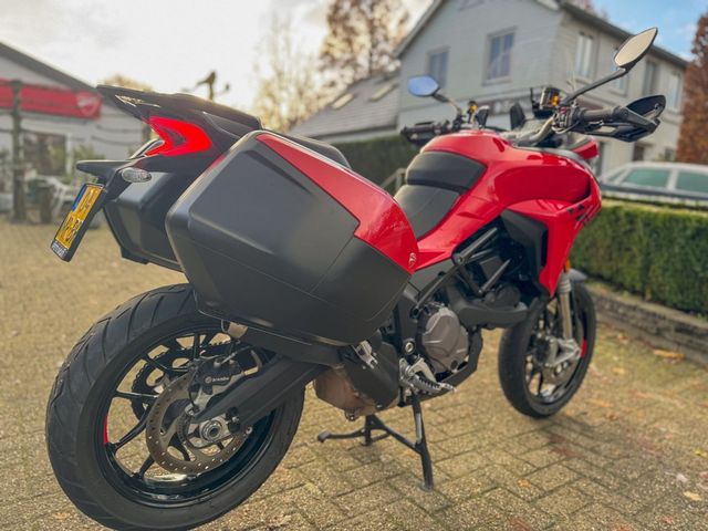 ducati - multistrada-v2-s