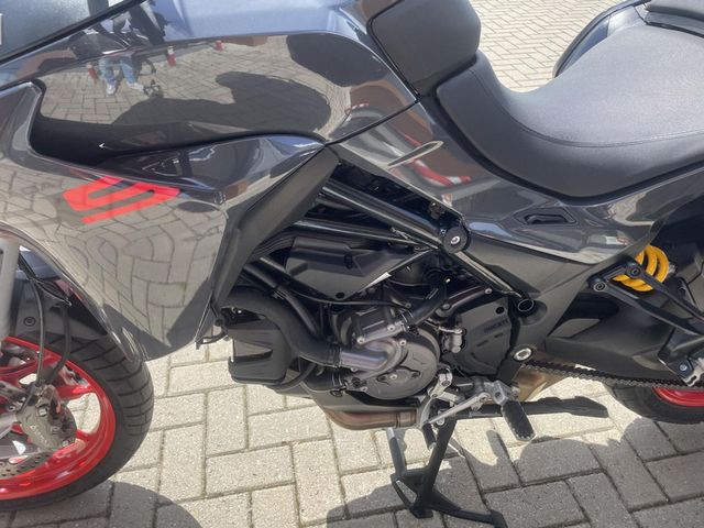 ducati - multistrada-v2-s