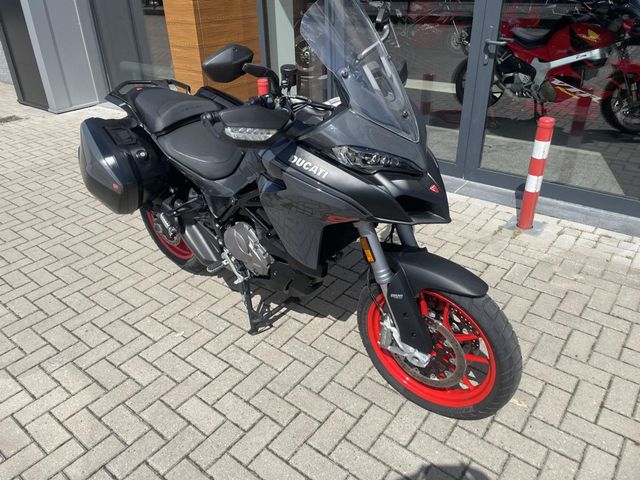 ducati - multistrada-v2-s