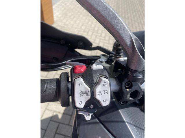 ducati - multistrada-v2-s
