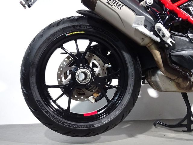 ducati - multistrada-v4-pikes-peak