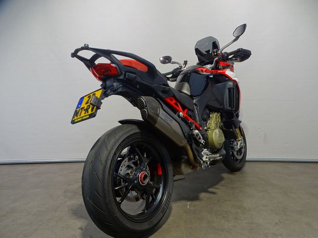 ducati - multistrada-v4-pikes-peak
