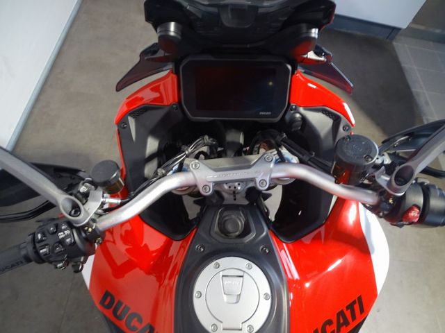 ducati - multistrada-v4-pikes-peak