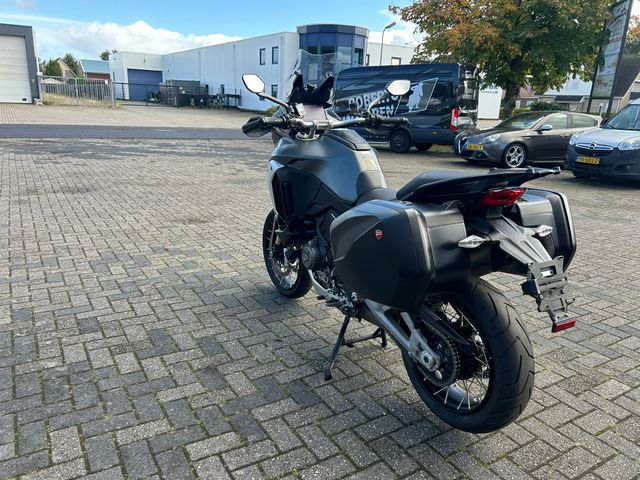 ducati - multistrada-v4-rs