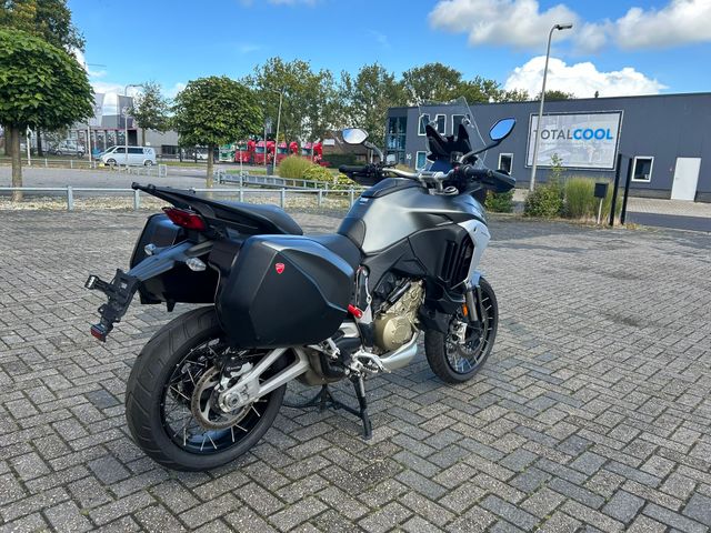 ducati - multistrada-v4-rs