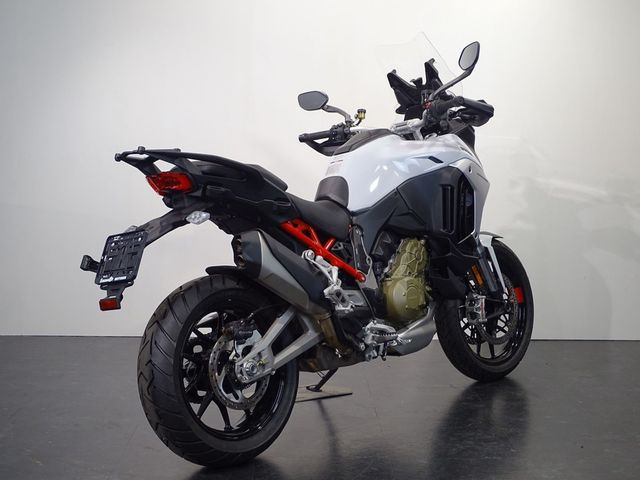 ducati - multistrada-v4-s