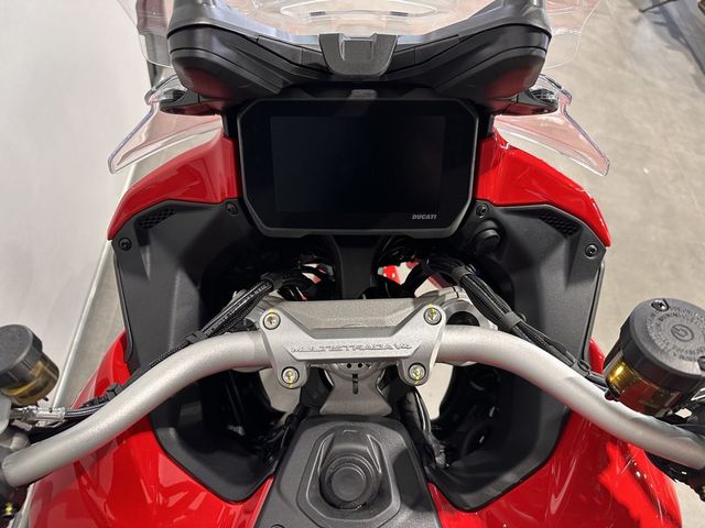 ducati - multistrada-v4-s