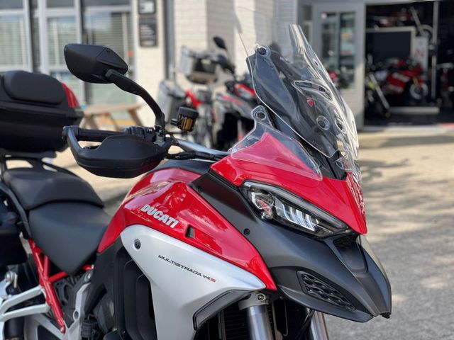 ducati - multistrada-v4-s