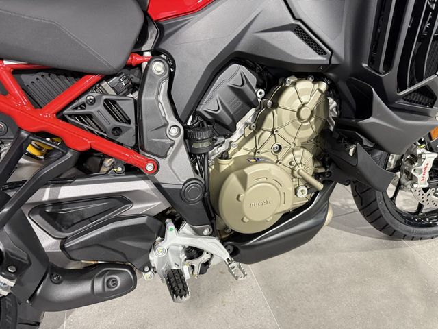 ducati - multistrada-v4-s