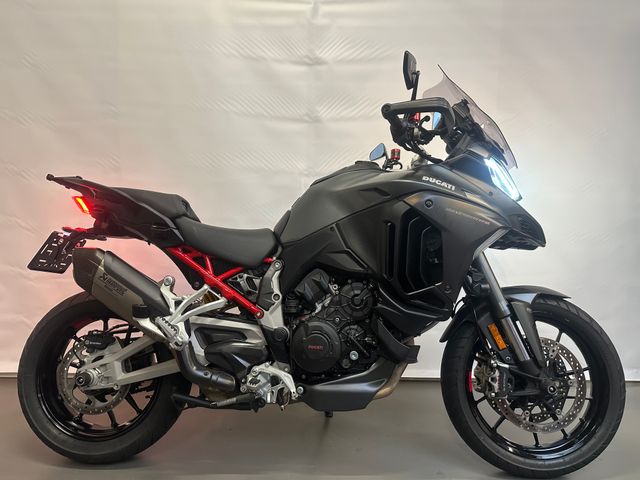 ducati - multistrada-v4-s