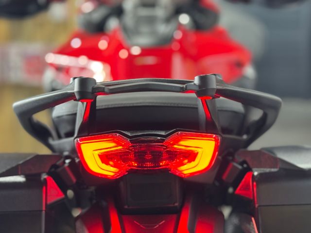 ducati - multistrada-v4-s