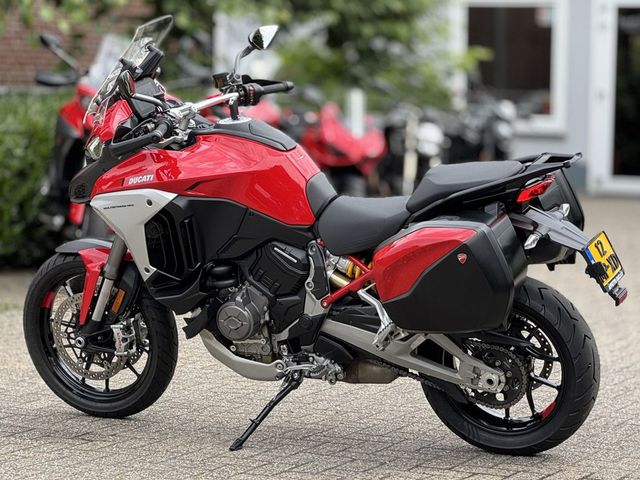 ducati - multistrada-v4-s
