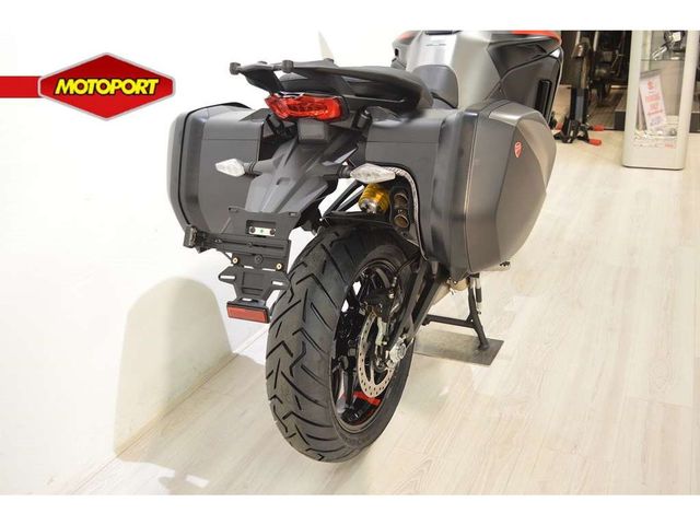 ducati - multistrada-v4-s-grand-tour