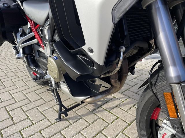 ducati - multistrada-v4-s-grand-tour