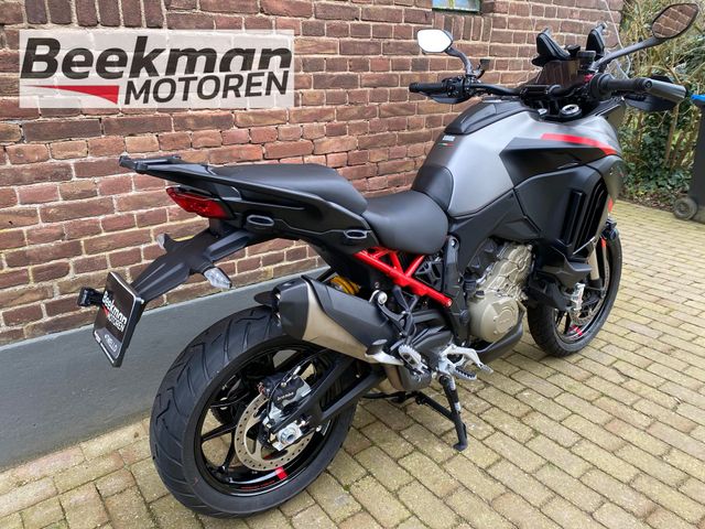 ducati - multistrada-v4-s-grand-tour