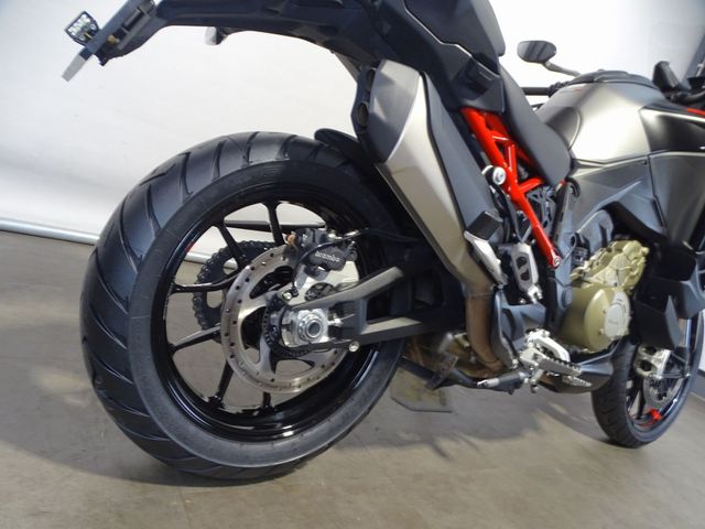 ducati - multistrada-v4-s-grand-tour