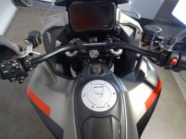 ducati - multistrada-v4-s-grand-tour