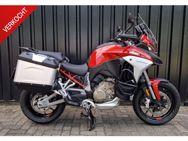 ducati - multistrada-v4-s-grand-tour