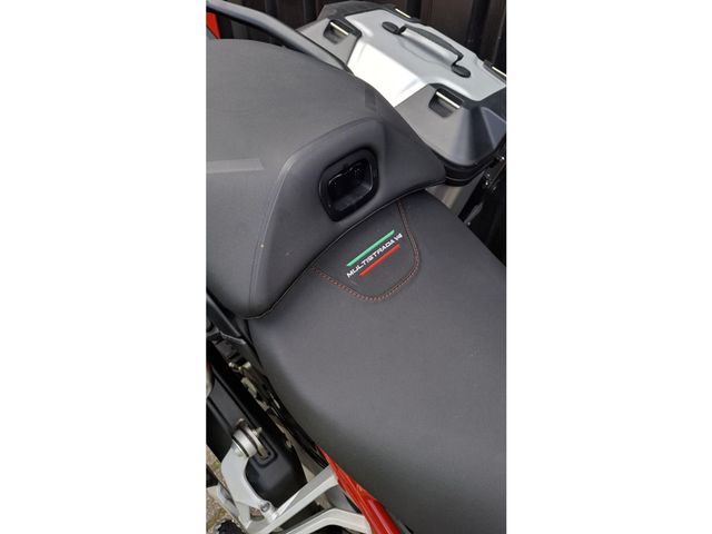 ducati - multistrada-v4-s-grand-tour