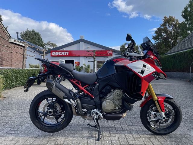 ducati - multistrada-v4-s-pikes-peak