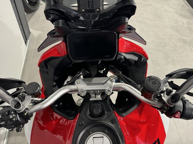 ducati - multistrada-v4-s-pikes-peak