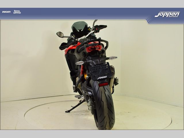 ducati - multistrada-v4-s-pikes-peak
