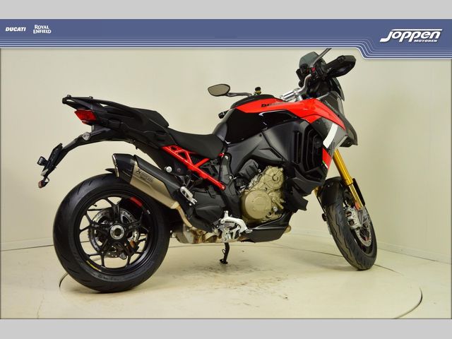 ducati - multistrada-v4-s-pikes-peak
