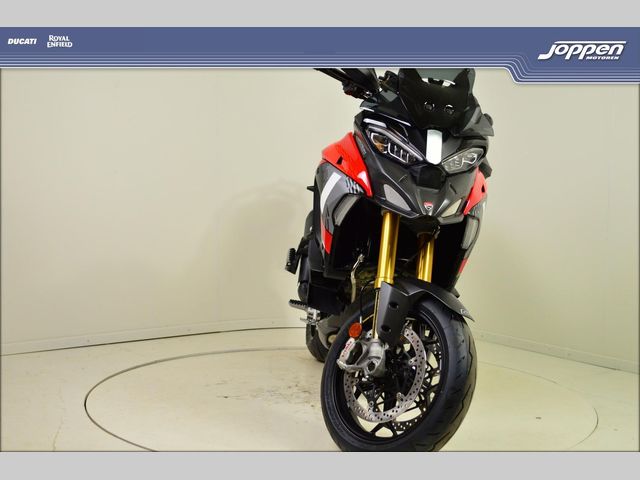 ducati - multistrada-v4-s-pikes-peak